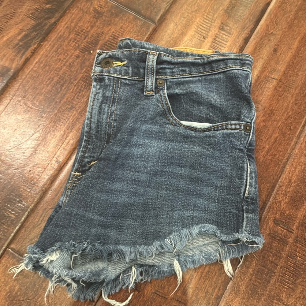 Levi cut offs - size 2